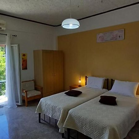 Nikis Apartments Agios Gordios  Exterior foto
