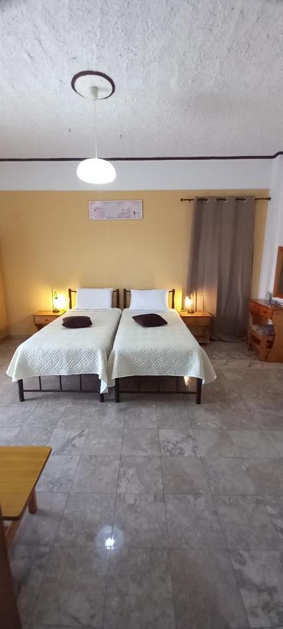 Nikis Apartments Agios Gordios  Exterior foto